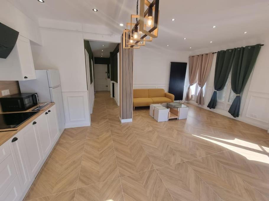 Location Appartement Beauvais Exteriér fotografie