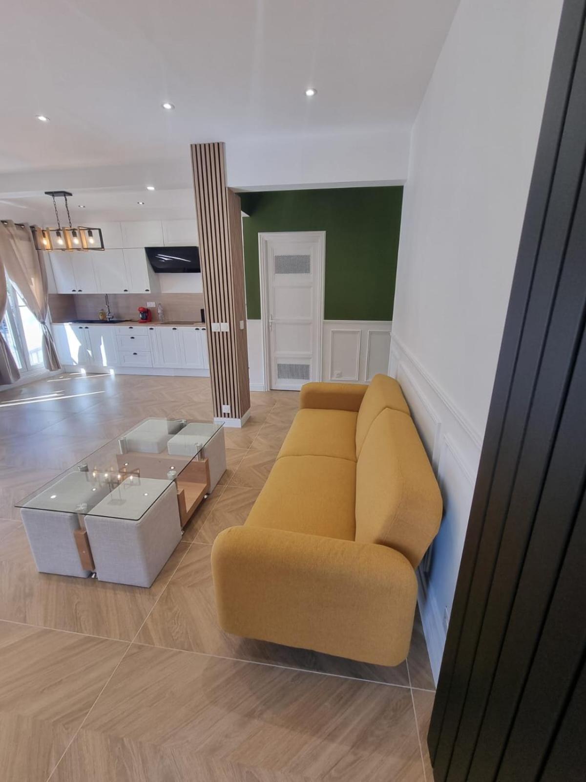 Location Appartement Beauvais Exteriér fotografie