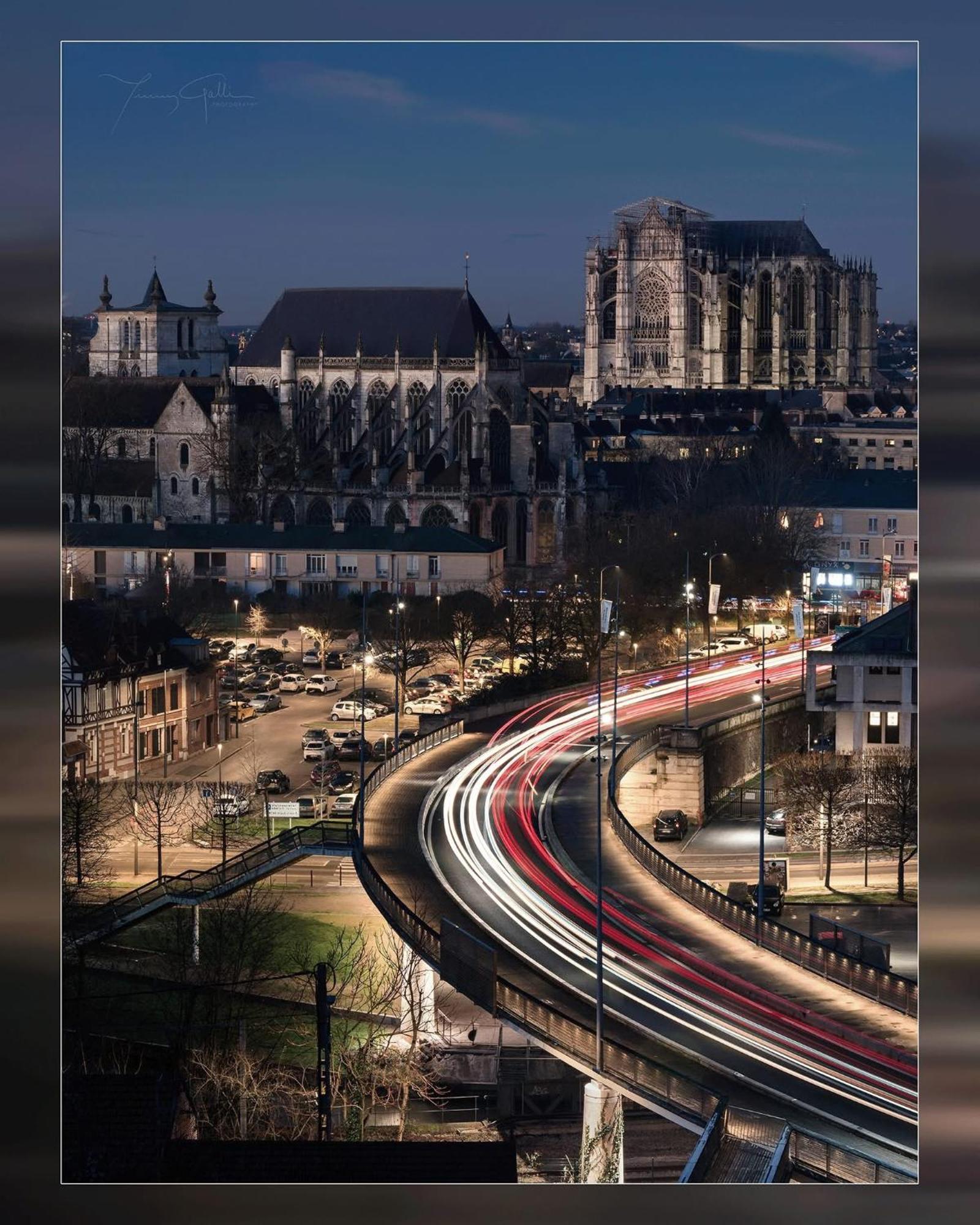 Location Appartement Beauvais Exteriér fotografie